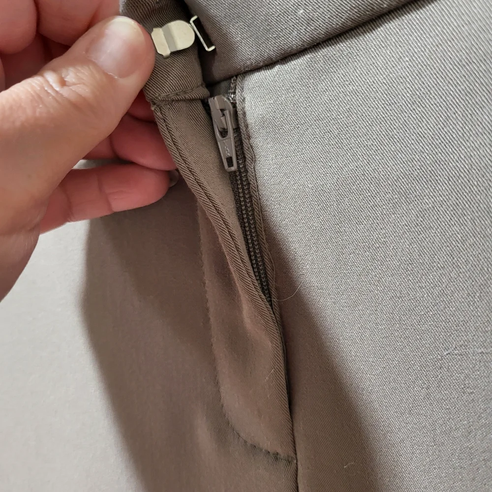 Alfani Essencial  Streight Leg dress pants careerwear 10 NWT - Picture 3 of 14